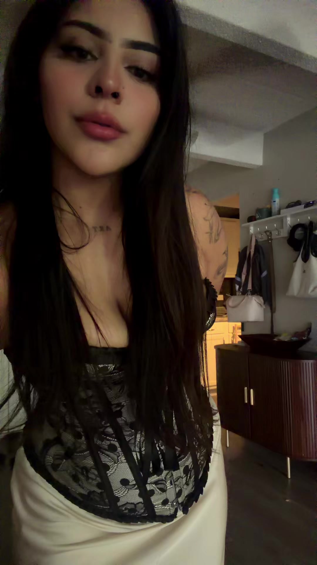@Ara