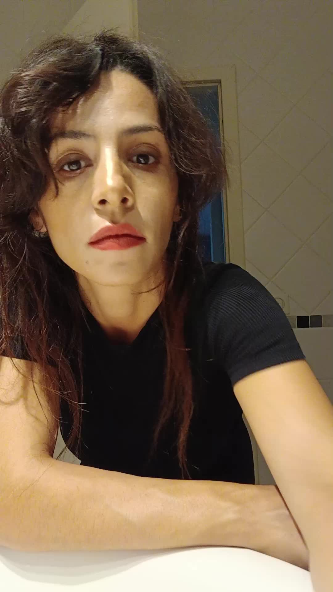 @🦂