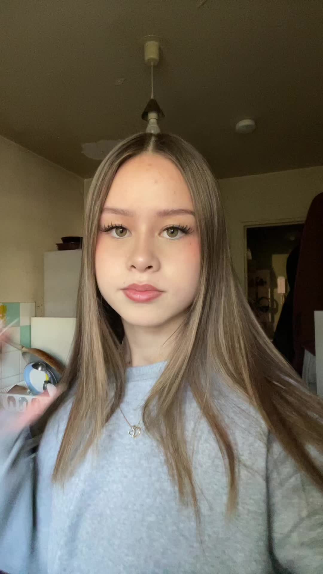 @emm.