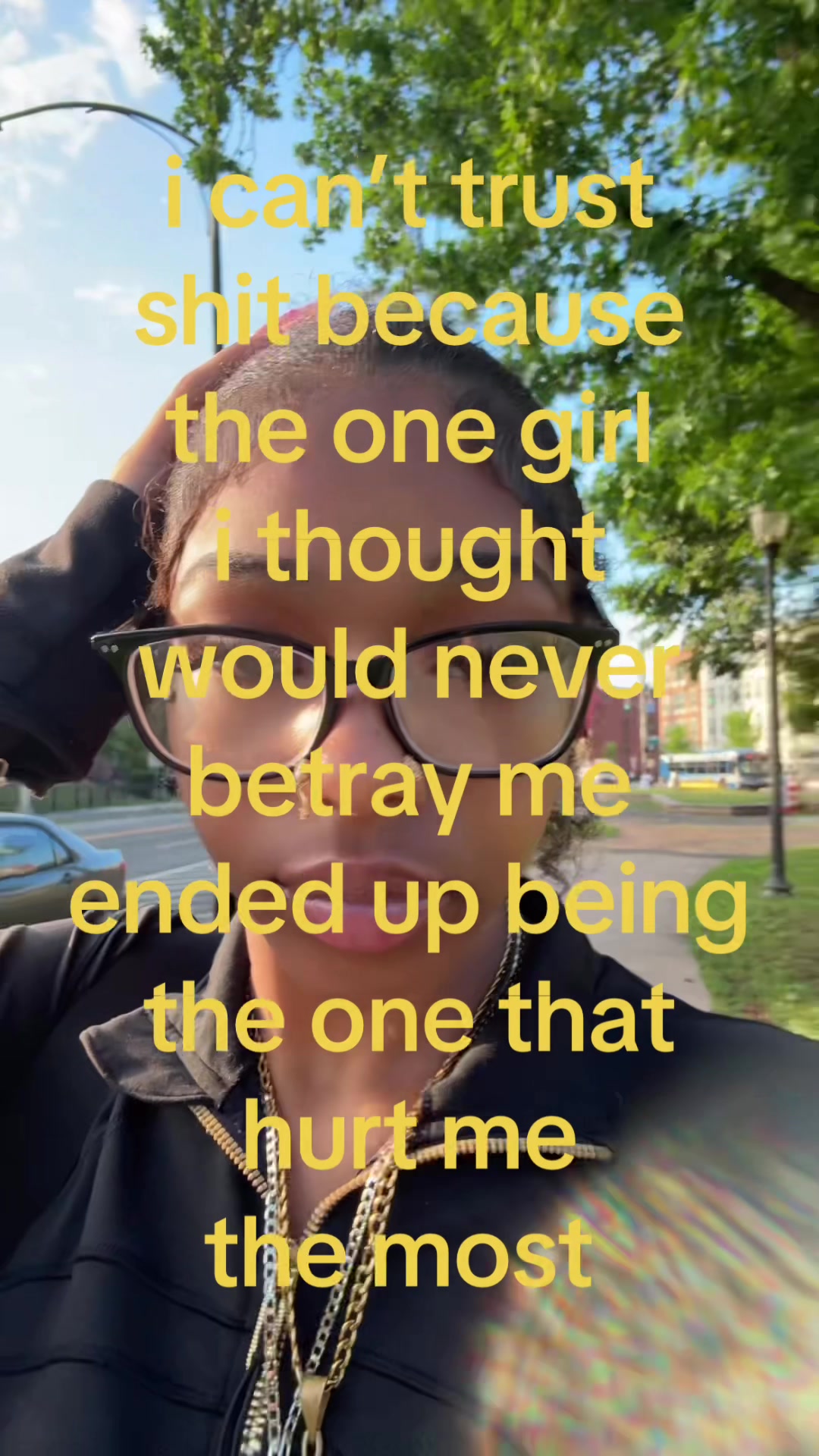 @️