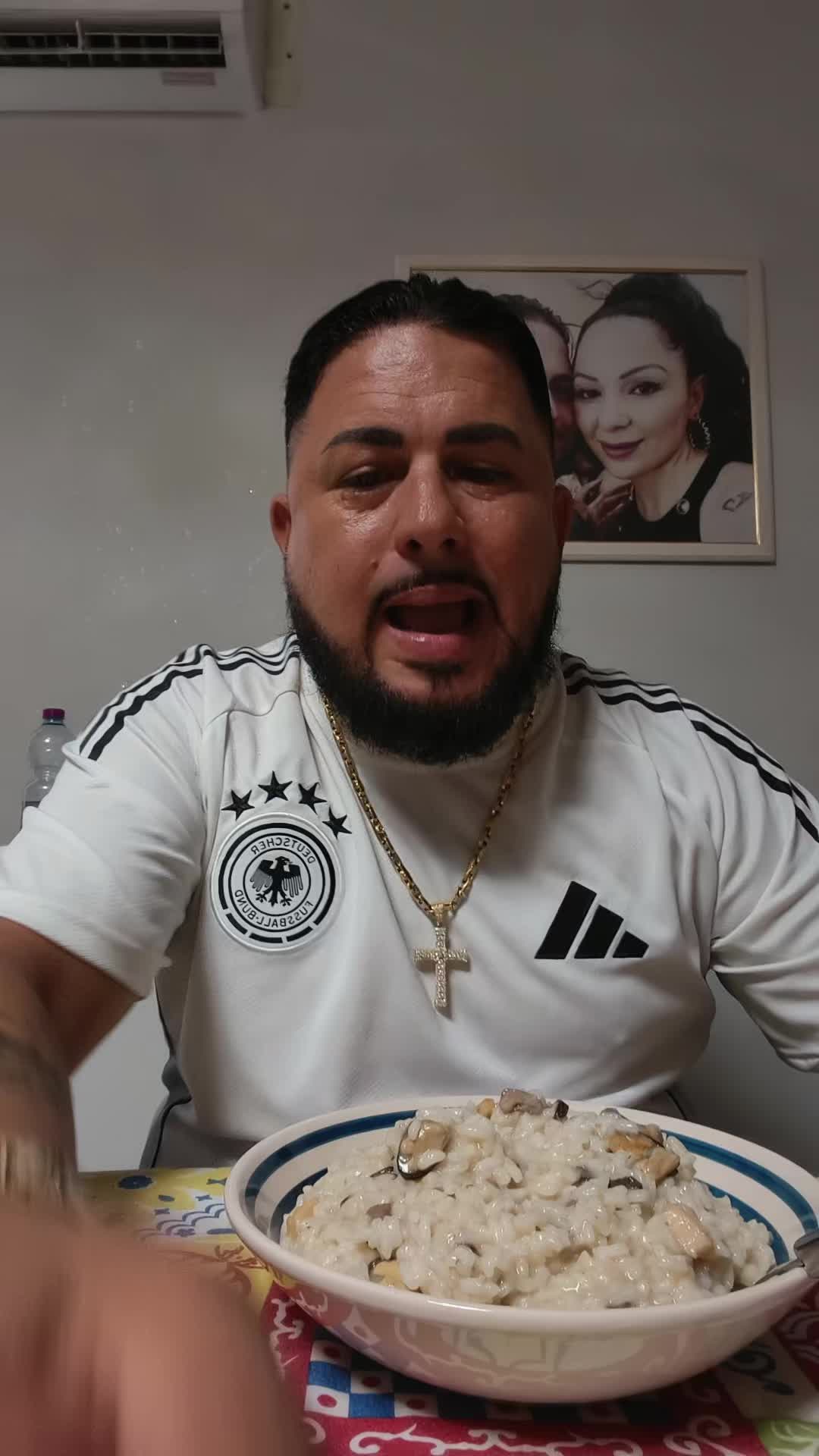 @santoLeonardi