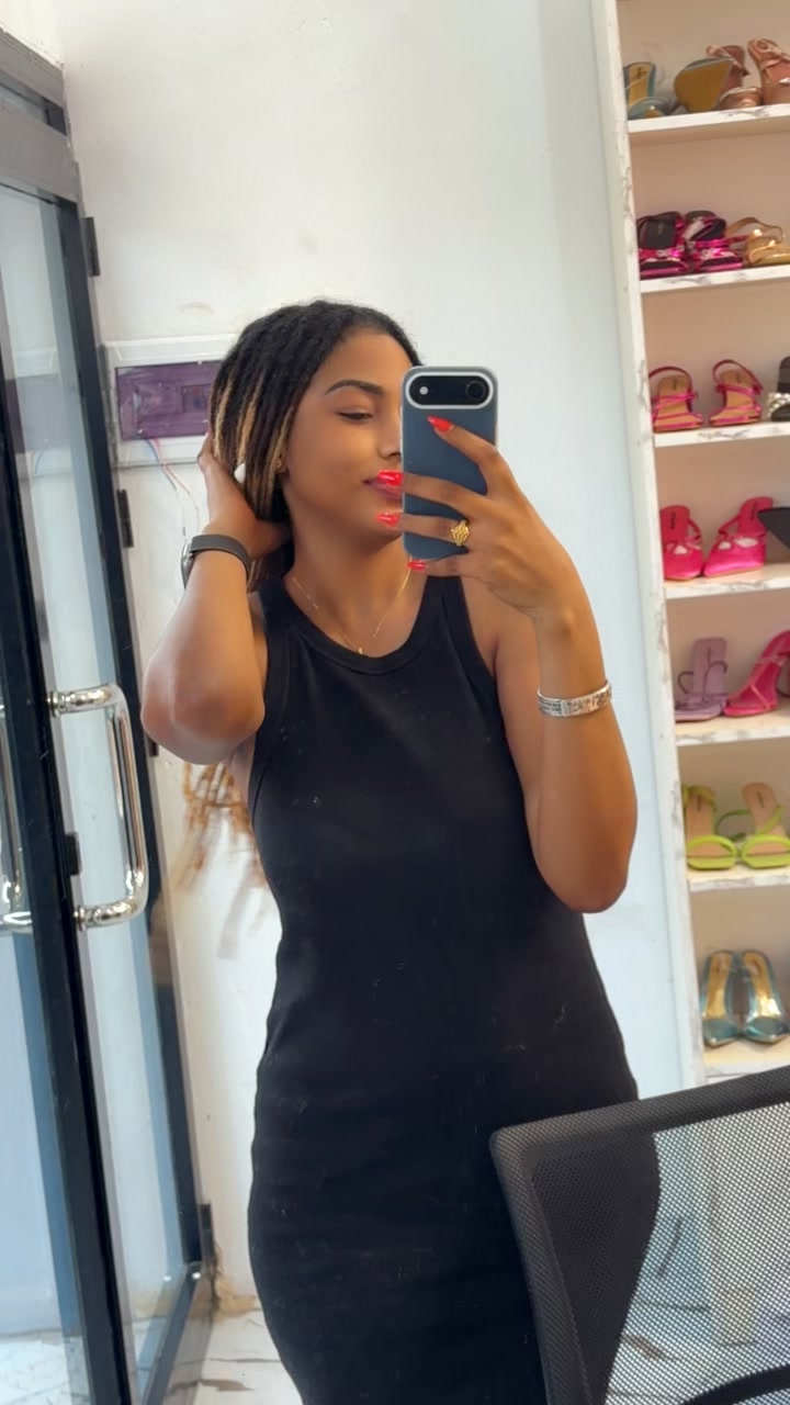 @Zahra Fulani