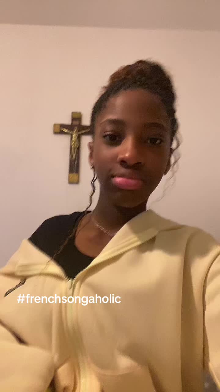 @estherr