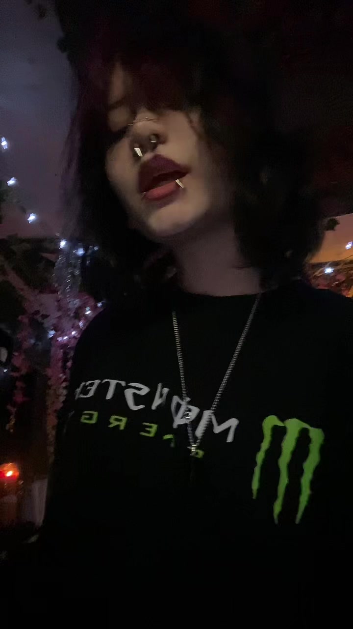 @clover🧟♀️