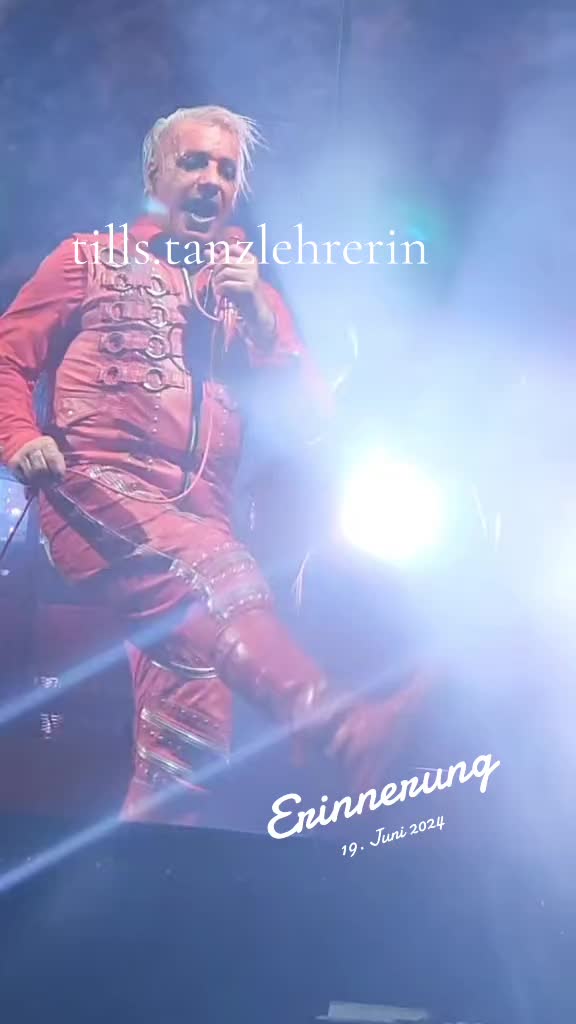 @Tills Tanzlehrerin