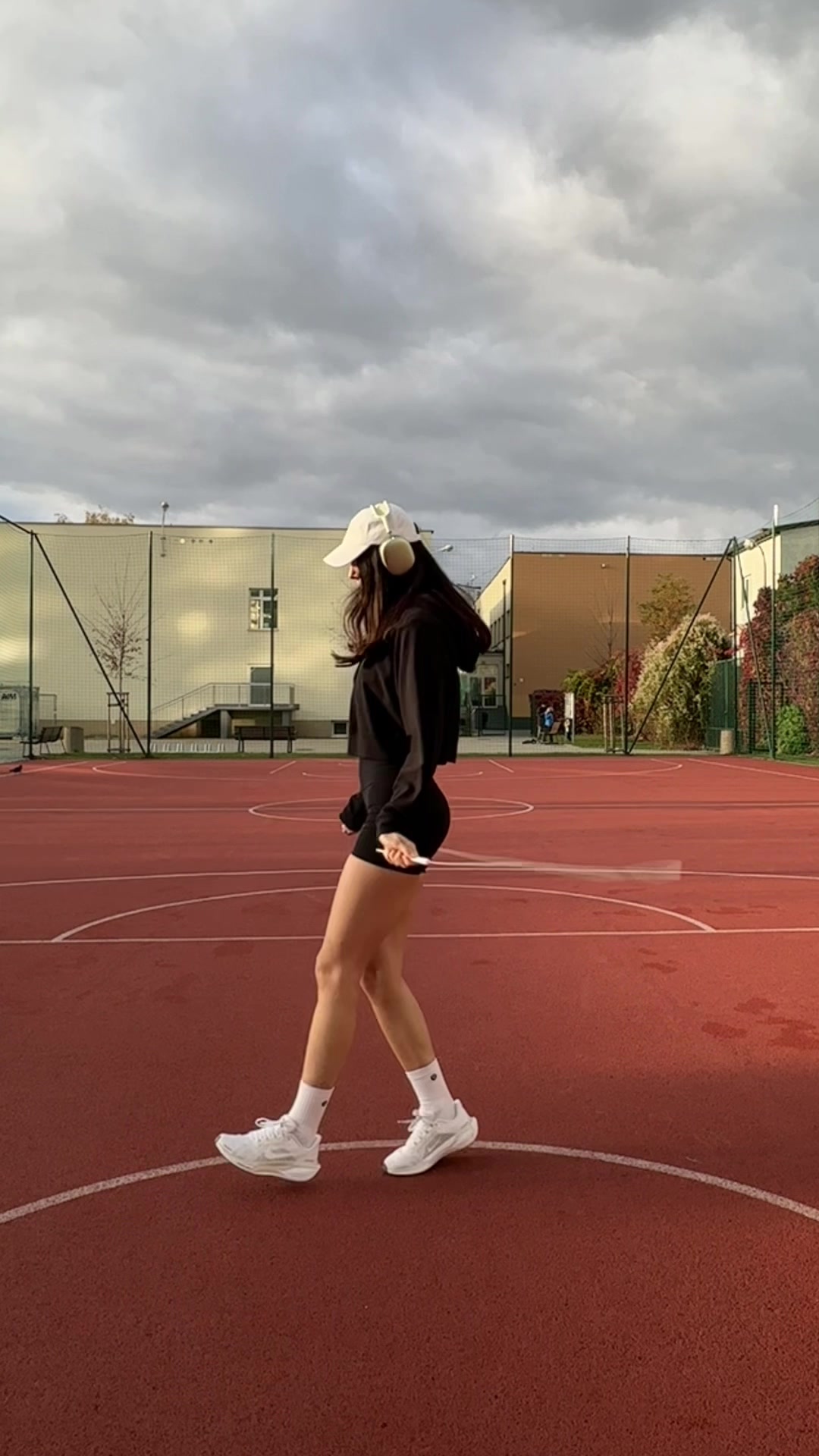 @Lovely Skipping