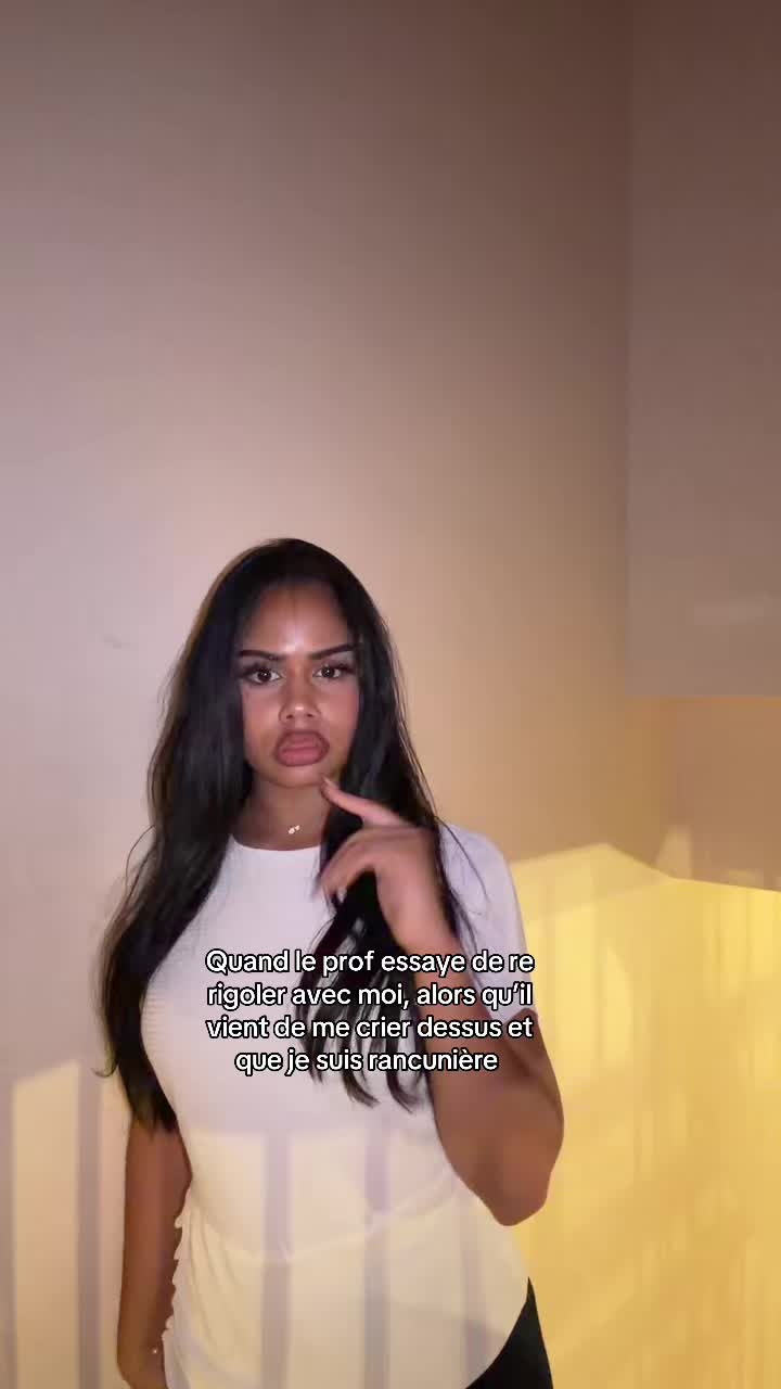 @𝘚 𝘖 𝘍 𝘐 𝘈 𝘈