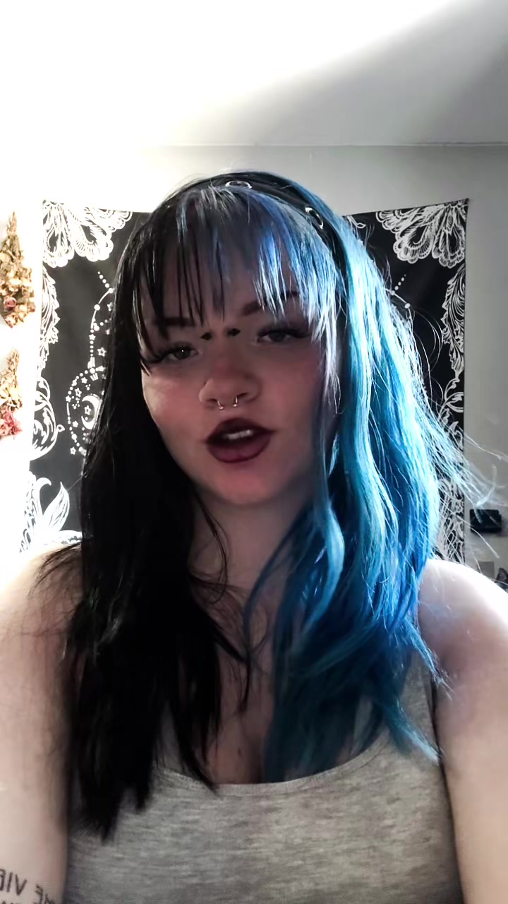 @Kit_kat_o7