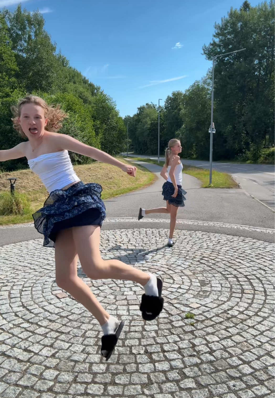 @Tv&aring;FrejorDansar