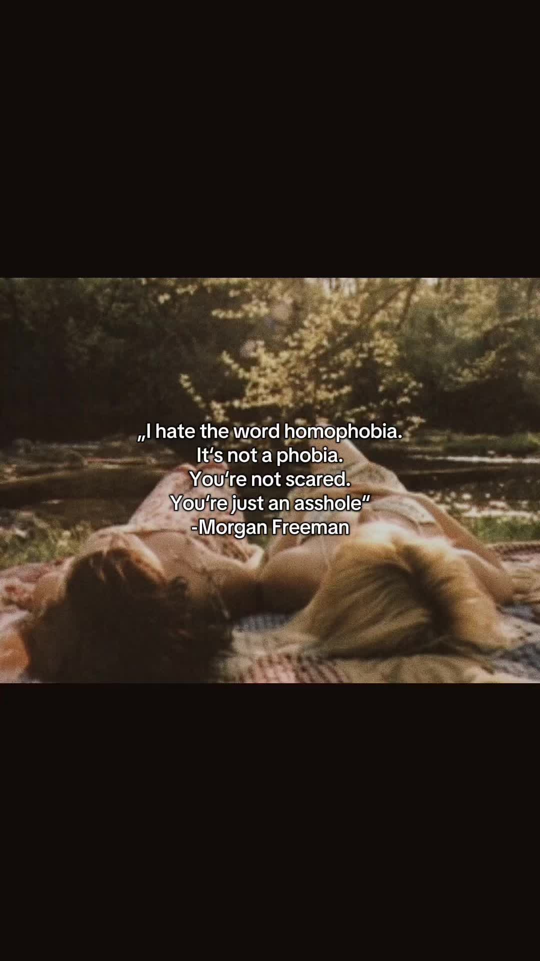@Biene