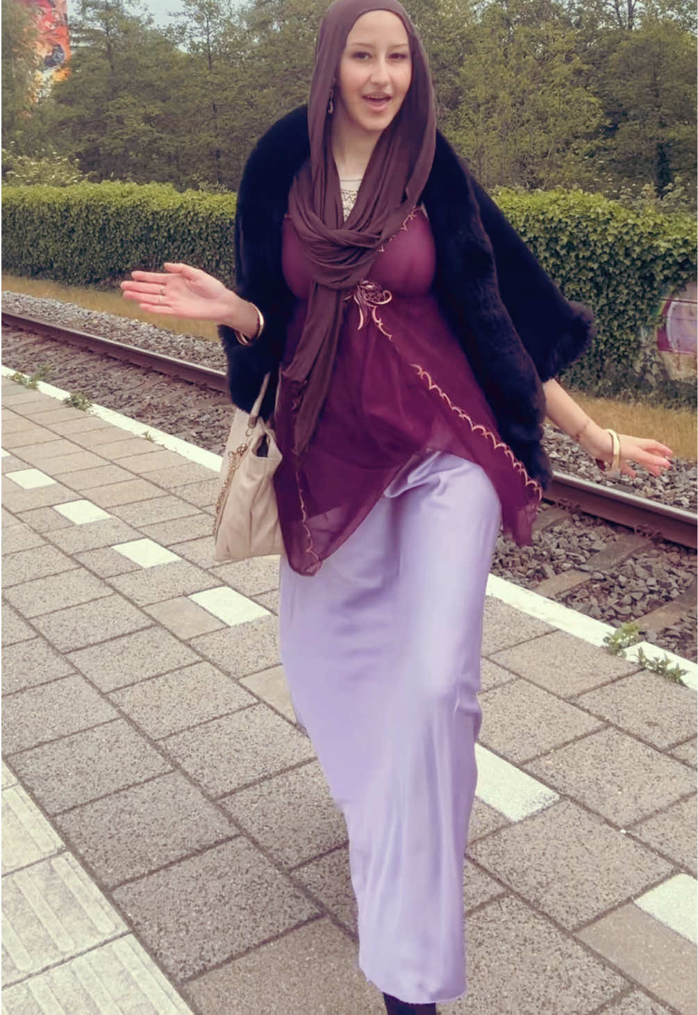 @تينا