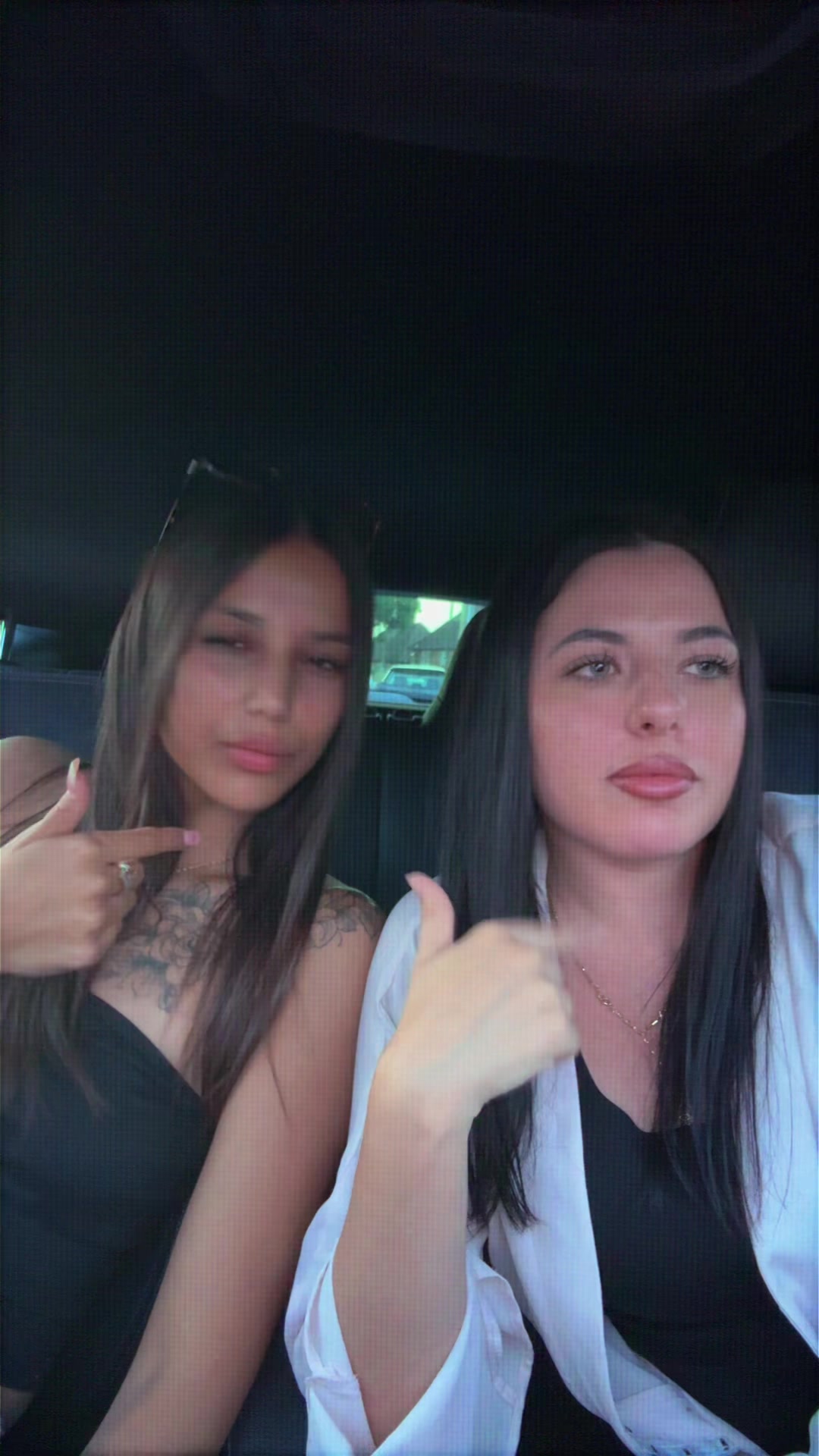 @livelaughlove
