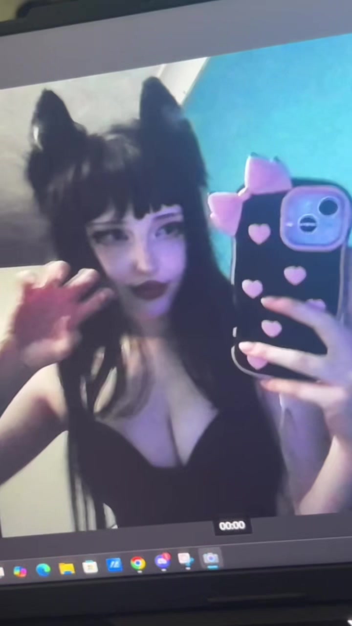 @bella ₍^. .^₎⟆ ♡