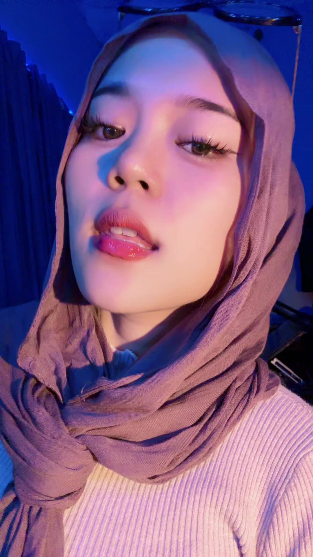 @Ayang