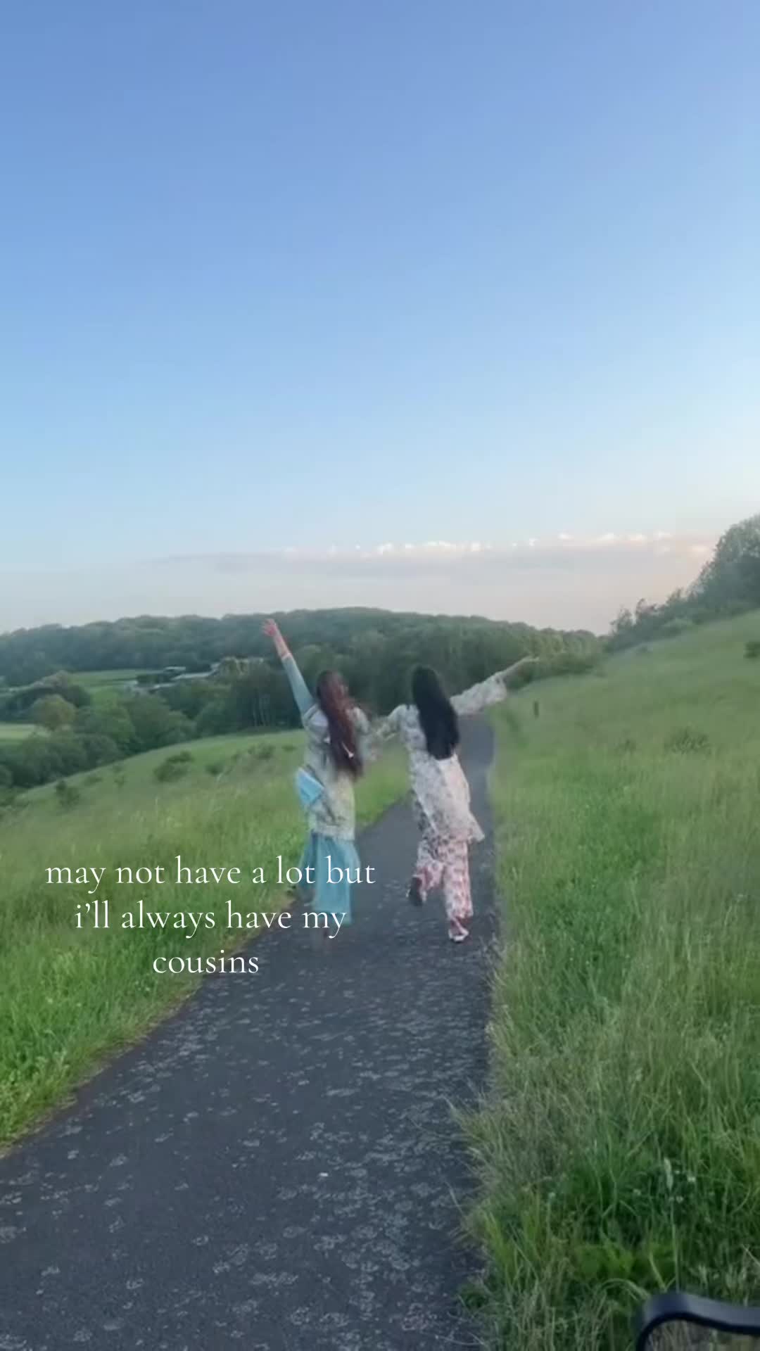 @𝒷 𝜗𝜚˚⋆