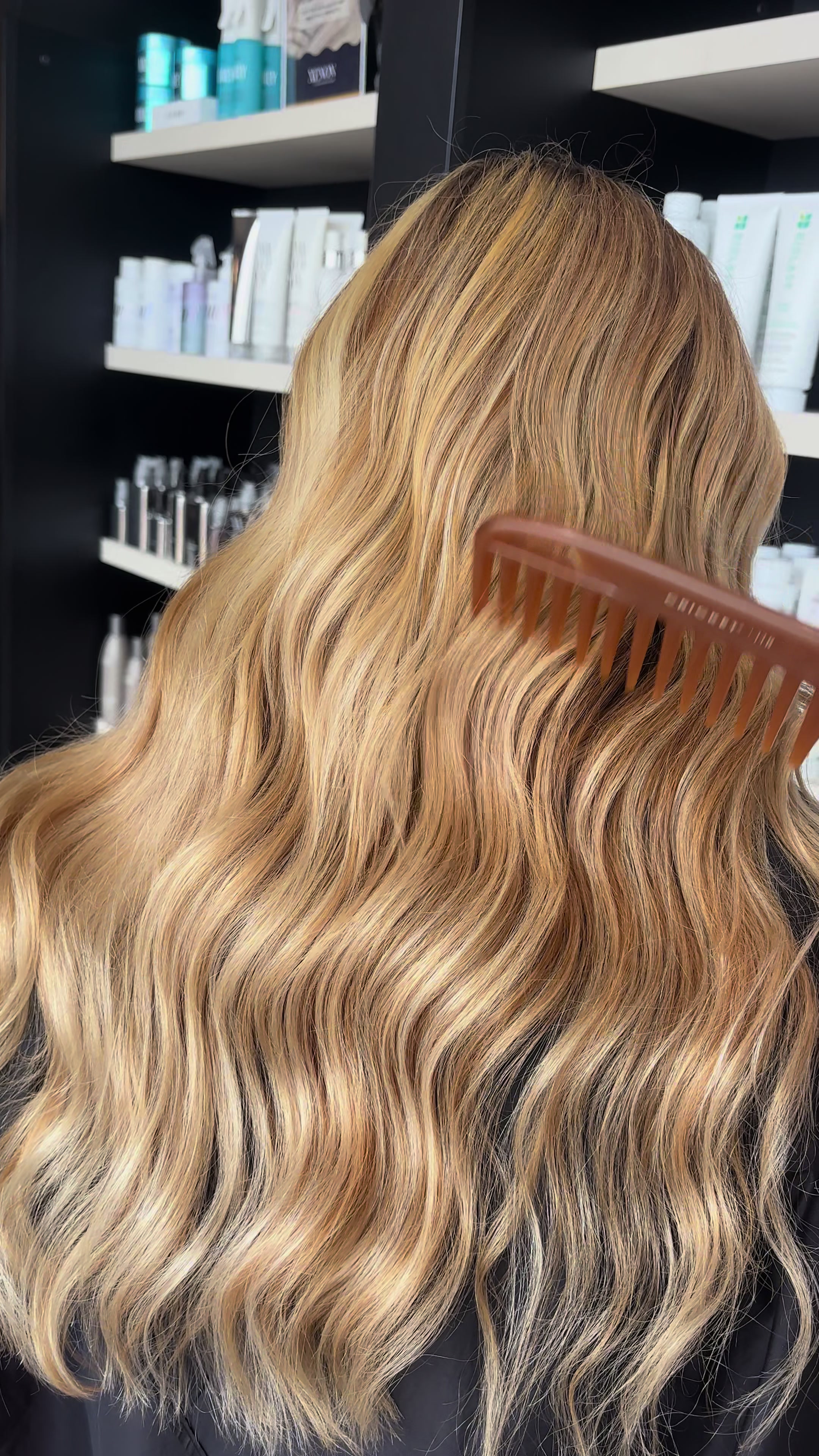 @Hannah - Omaha NE stylist