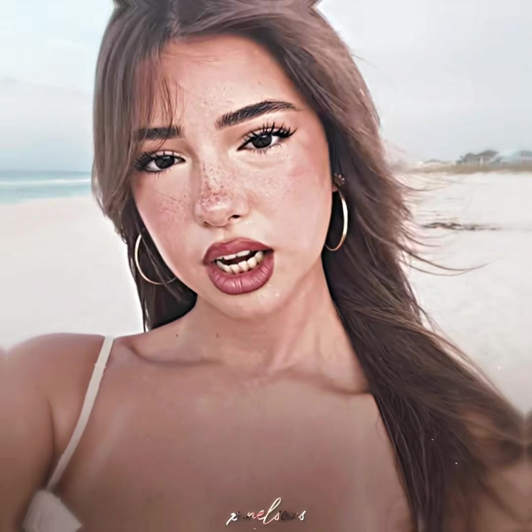 @𝓙𝓾𝓵𝓲𝓪☆