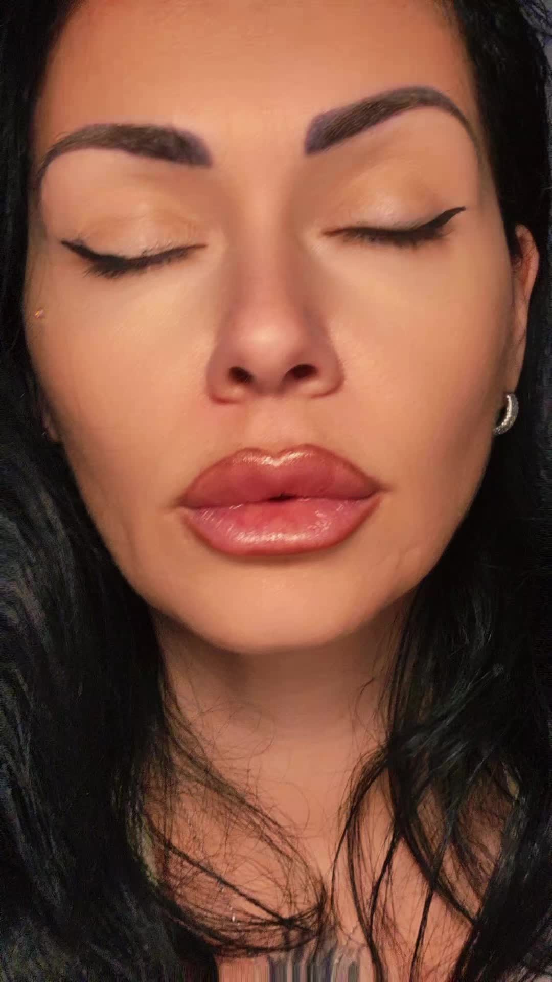 @Enza