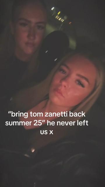 @holl💝