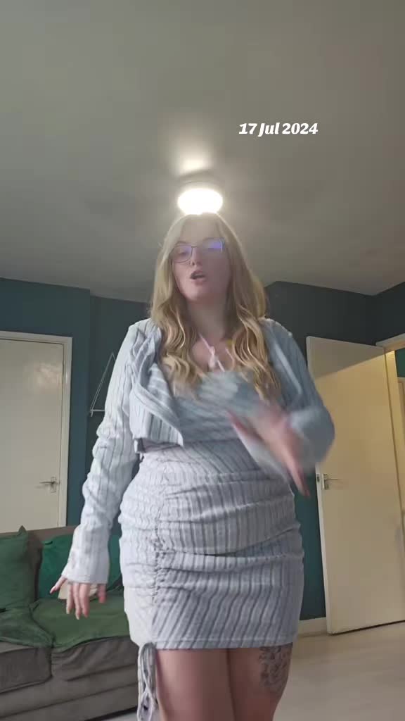 @Nikki-Louise993
