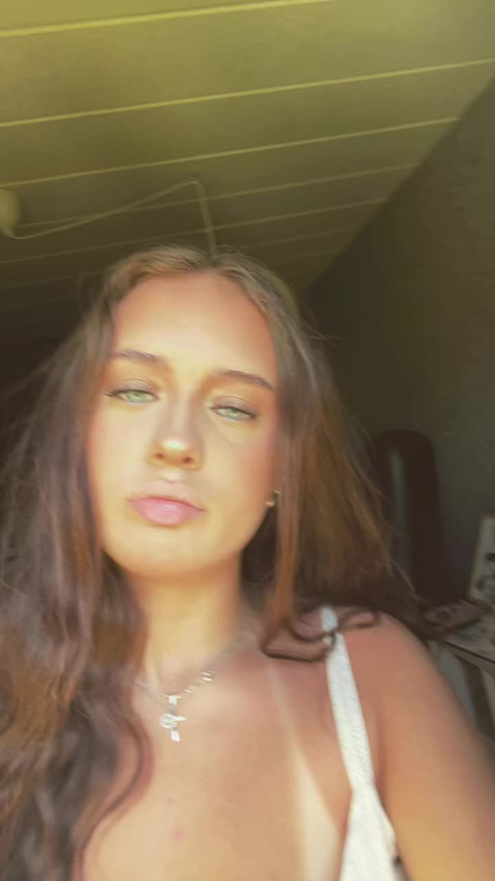 @Emz
