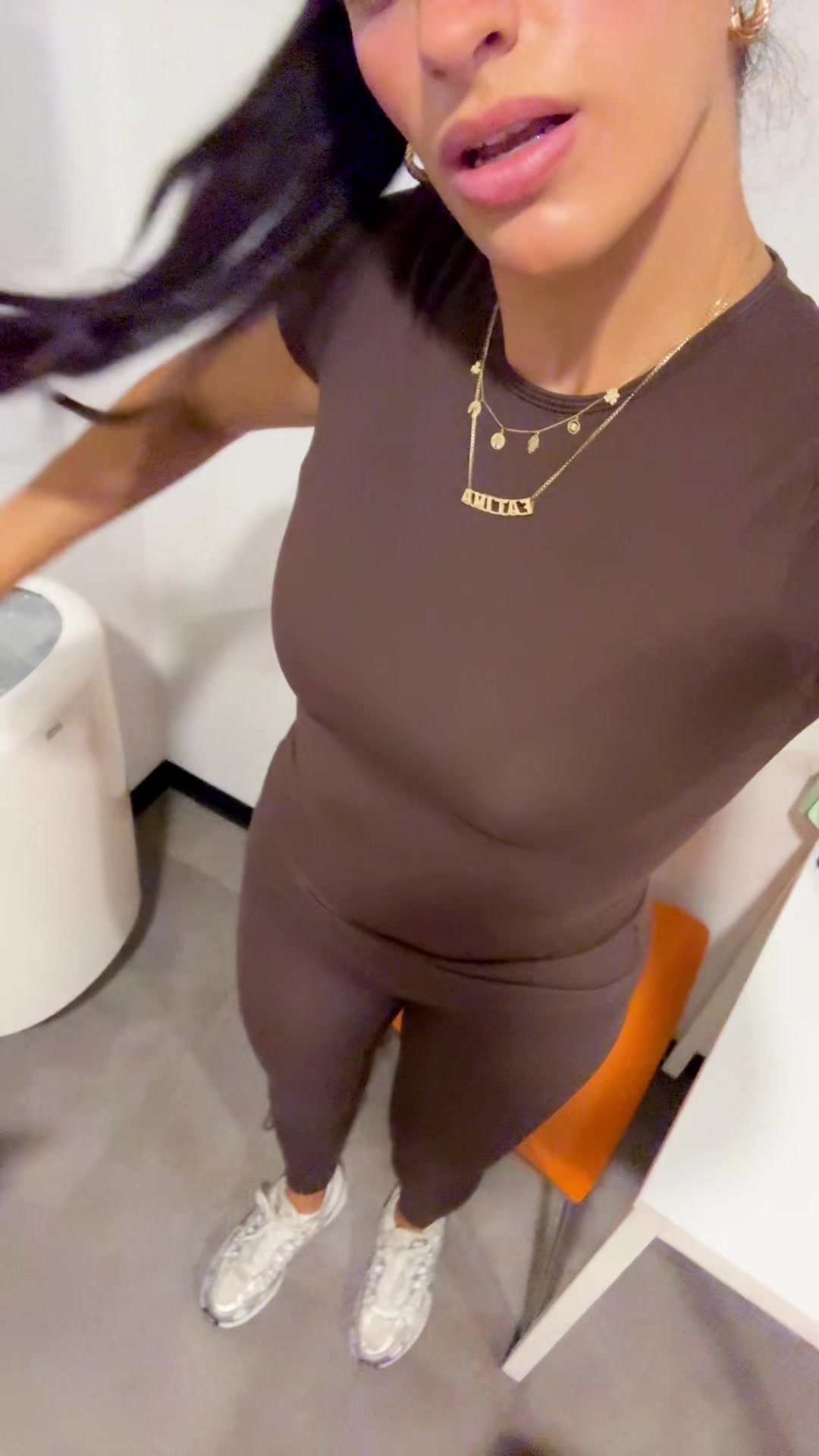 @Fatimayb