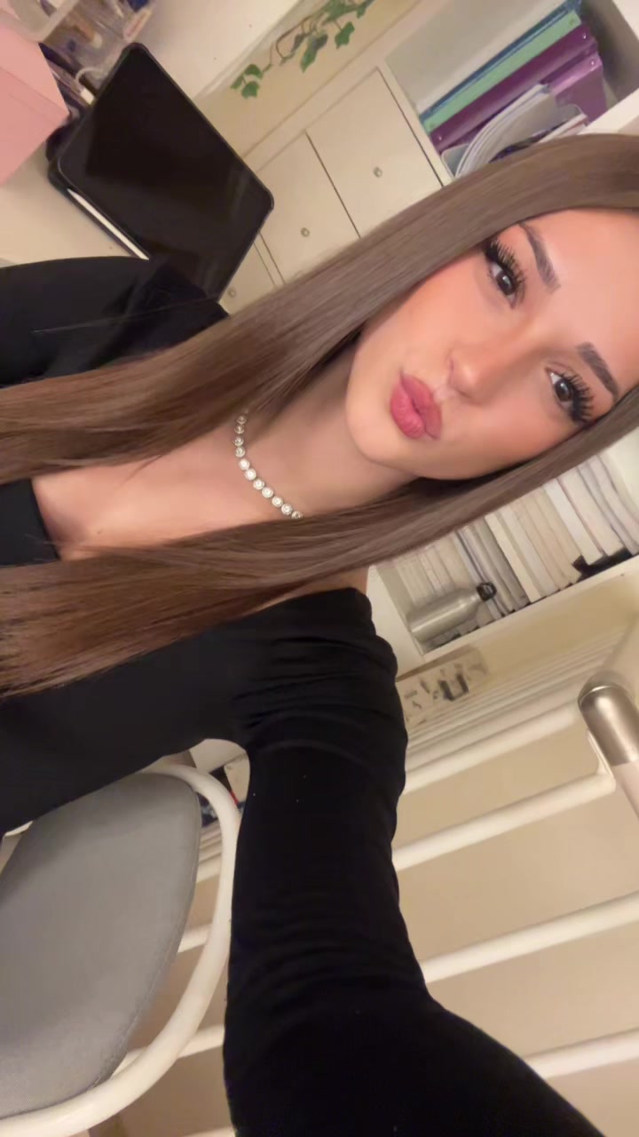 @👸🏻