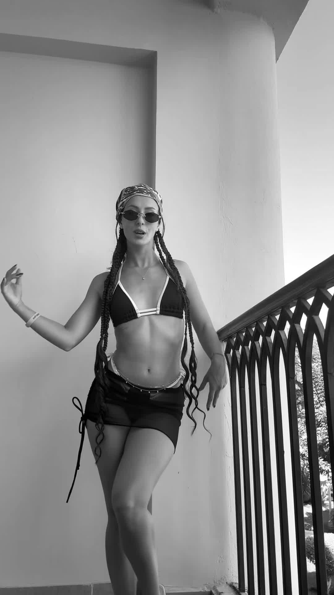 @Deni Naydenova