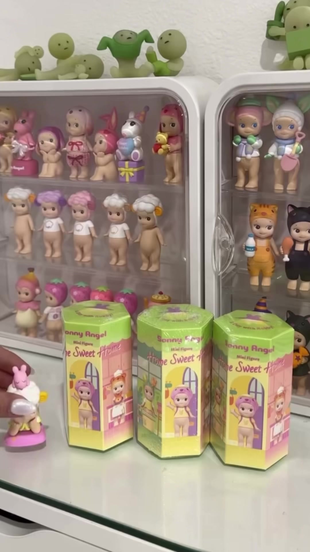 @LULUS ACCESSORIES LTD