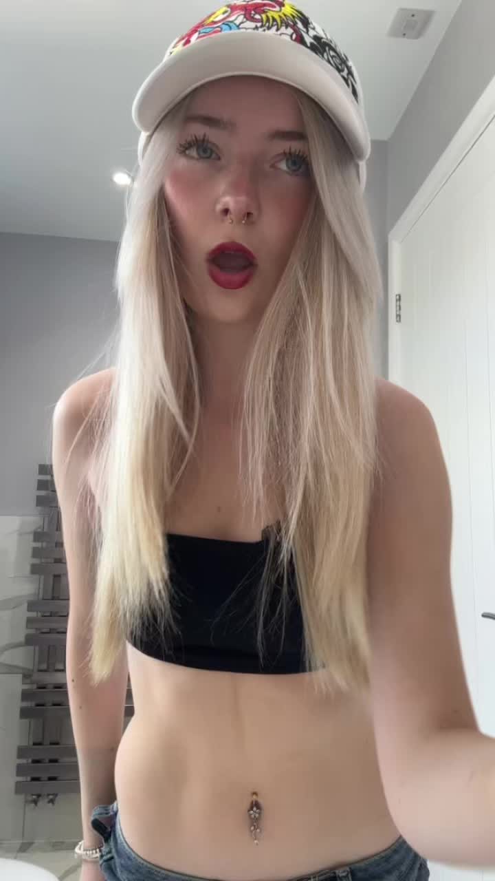 @🪽