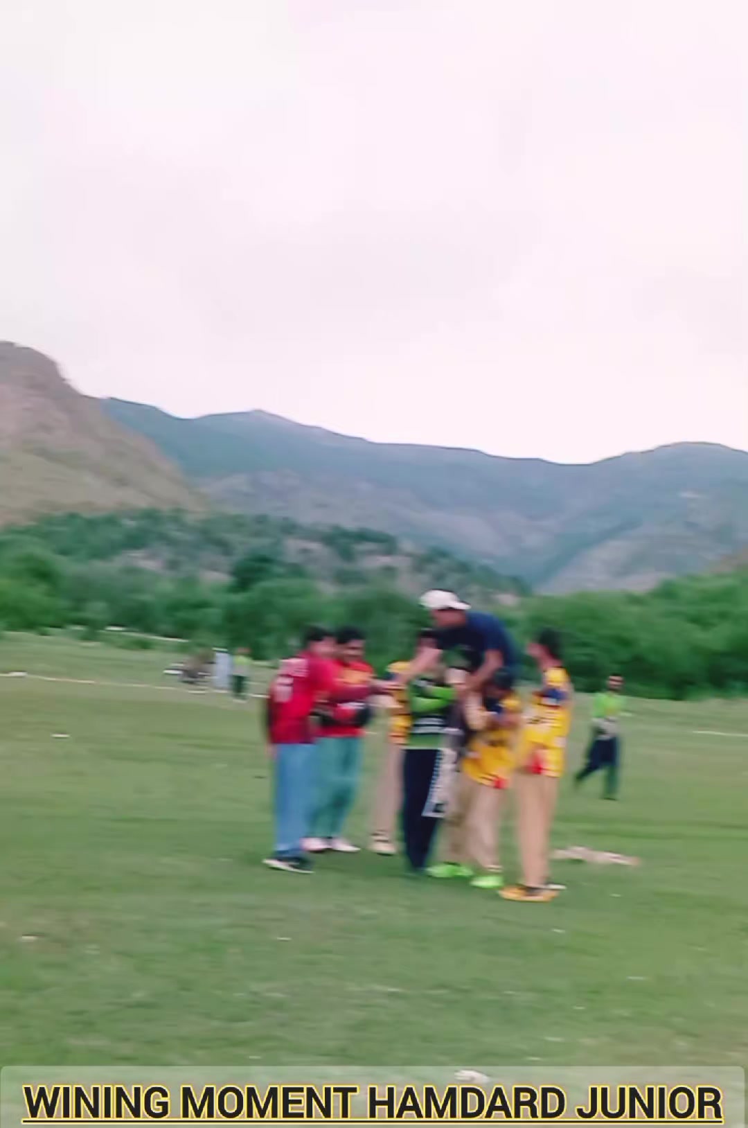 @HAMDARD CRICKET TEAM