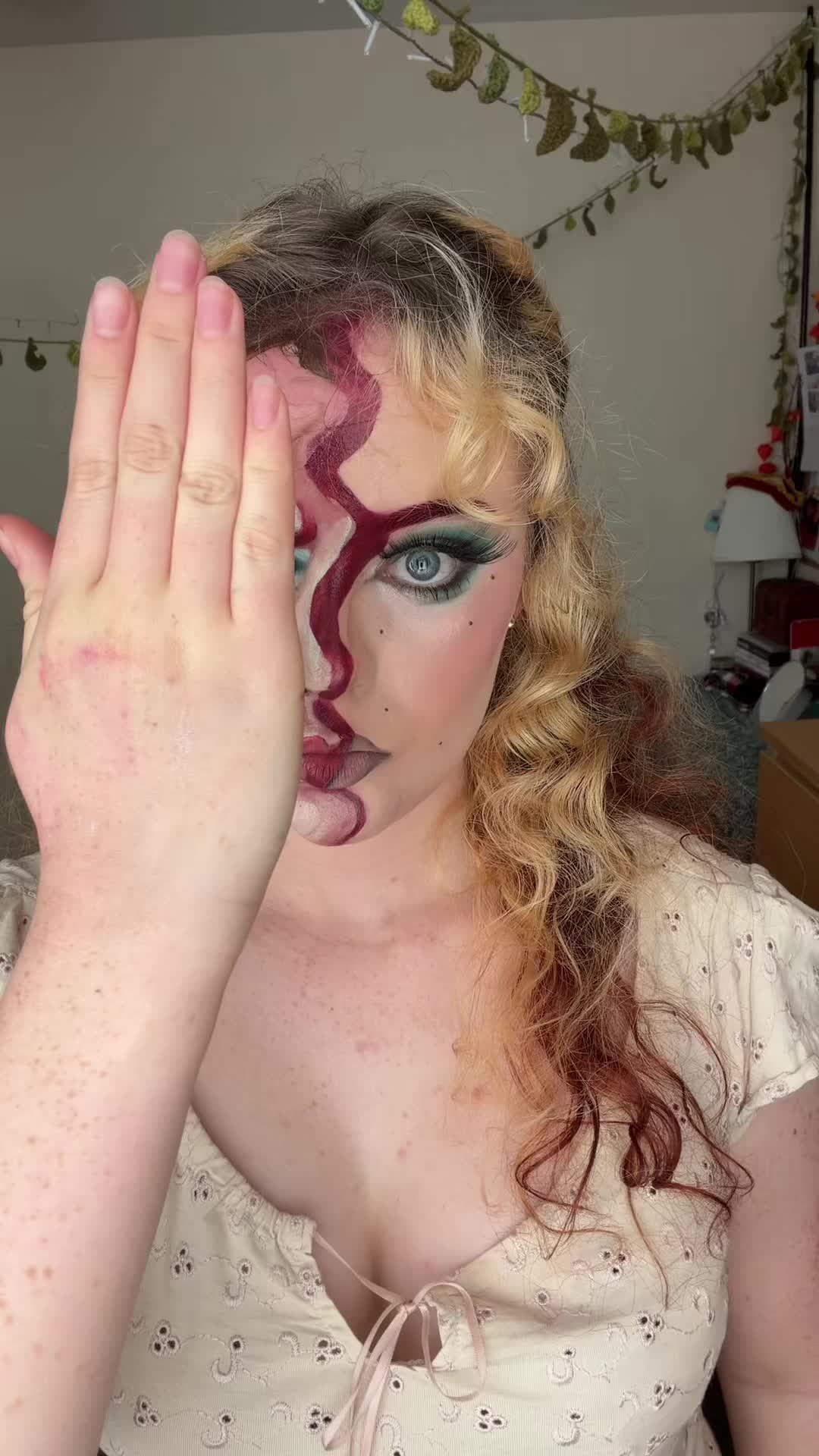 @Smolly