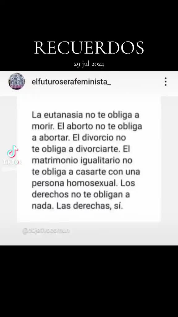 @Roja,atea y Feminista 💜