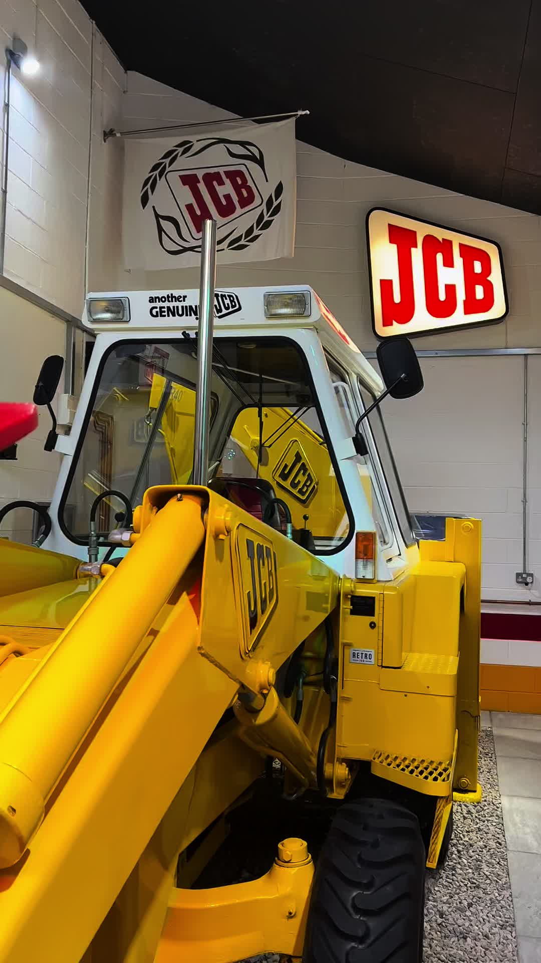 @Retro JCB