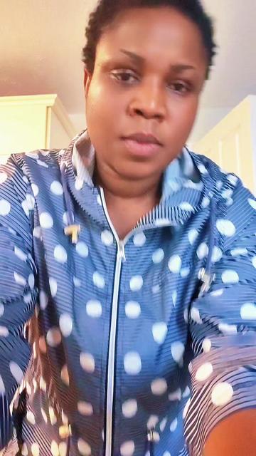 @favour_follow_me