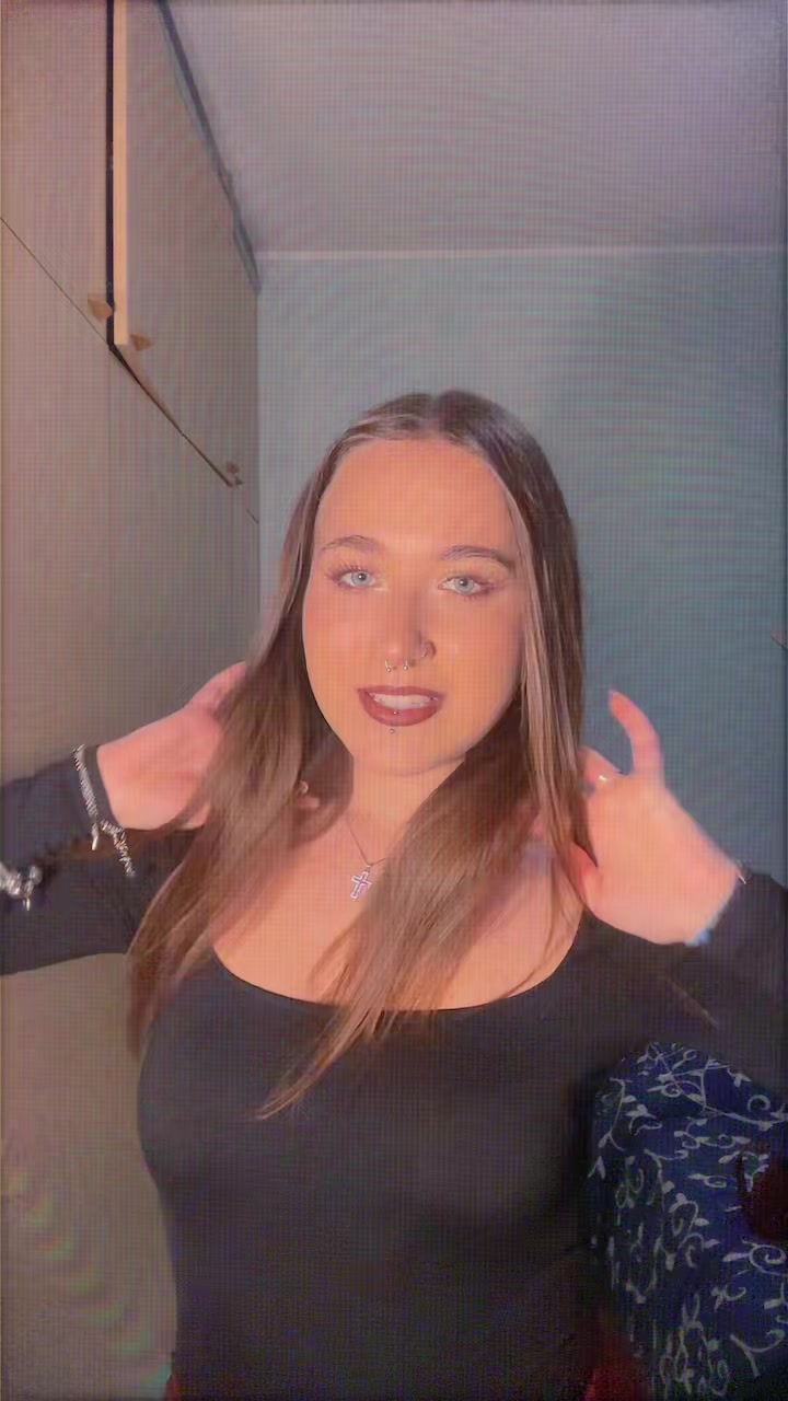 @Antonella🦋