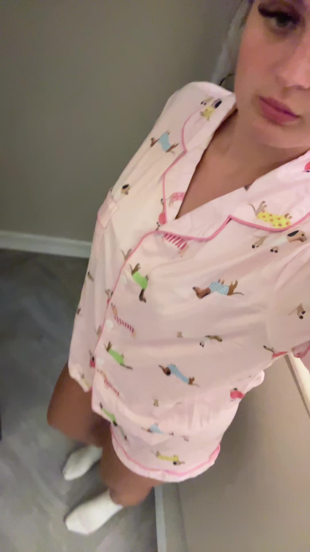 @𝓔𝓶𝓲𝓵𝔂 🖤