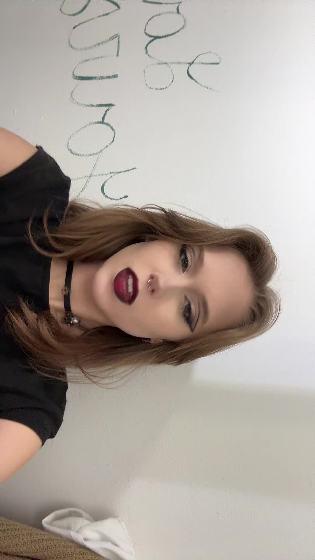 @m<3