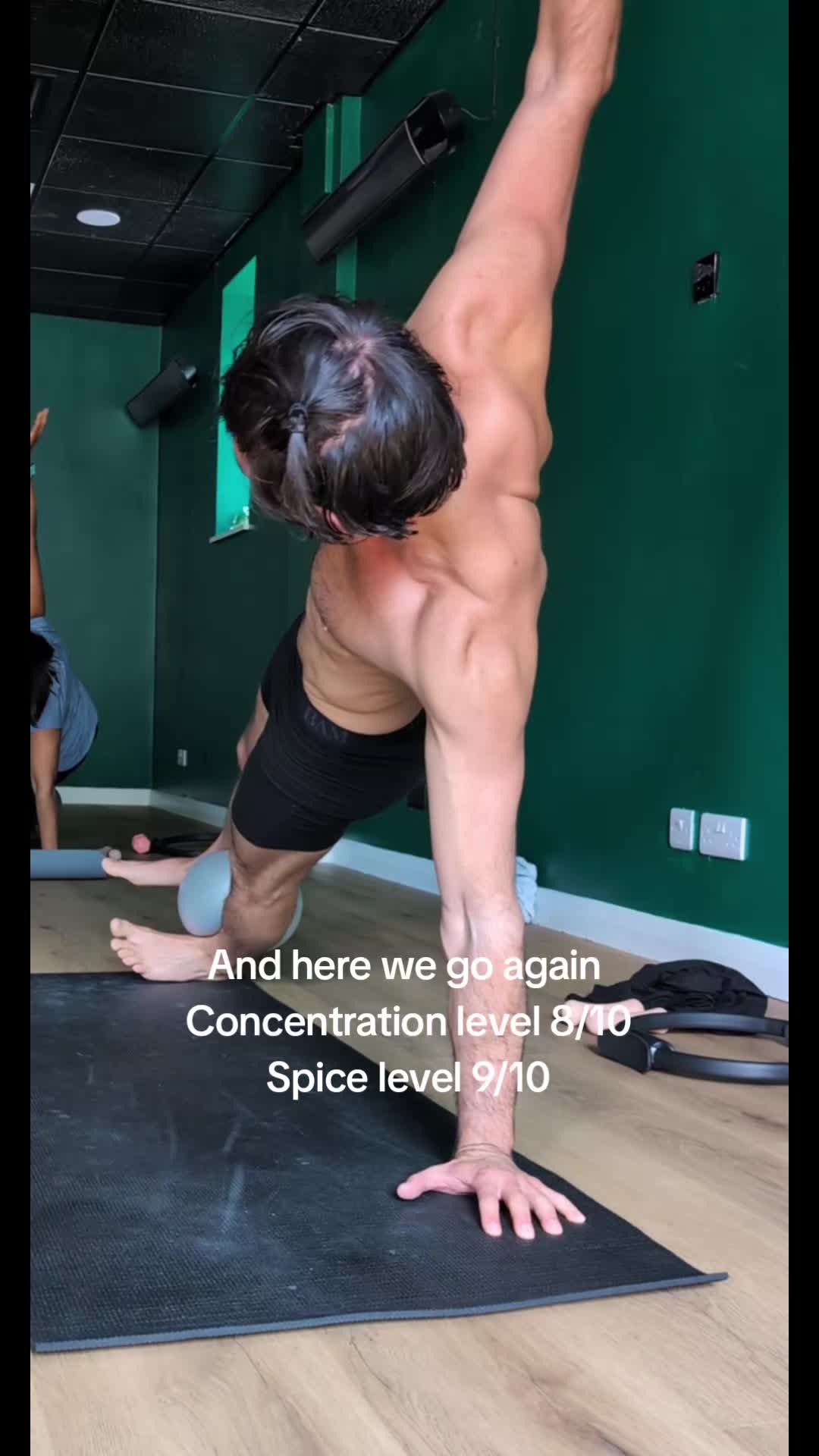 @Average Sam. Box/Boulder/Yoga