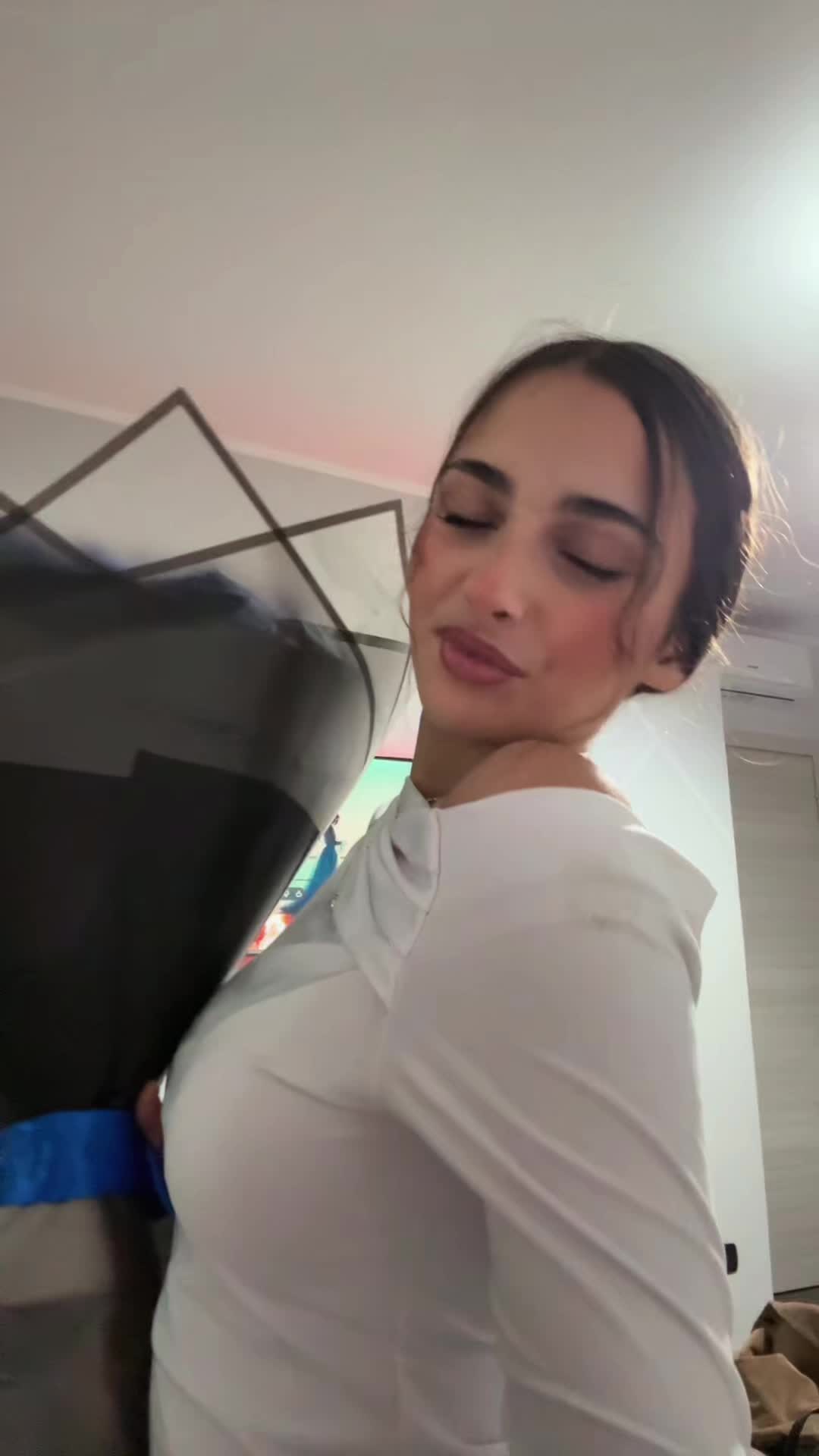 @deee