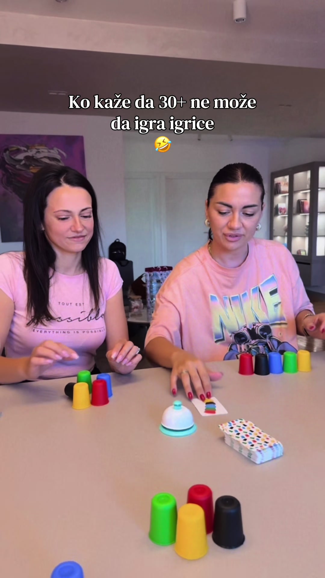 @nikinamama
