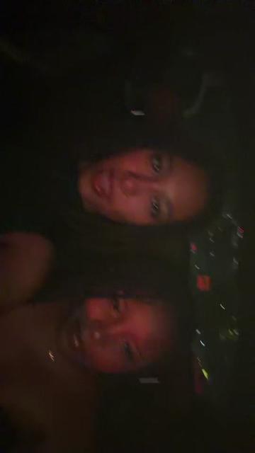 @Tia-Rae