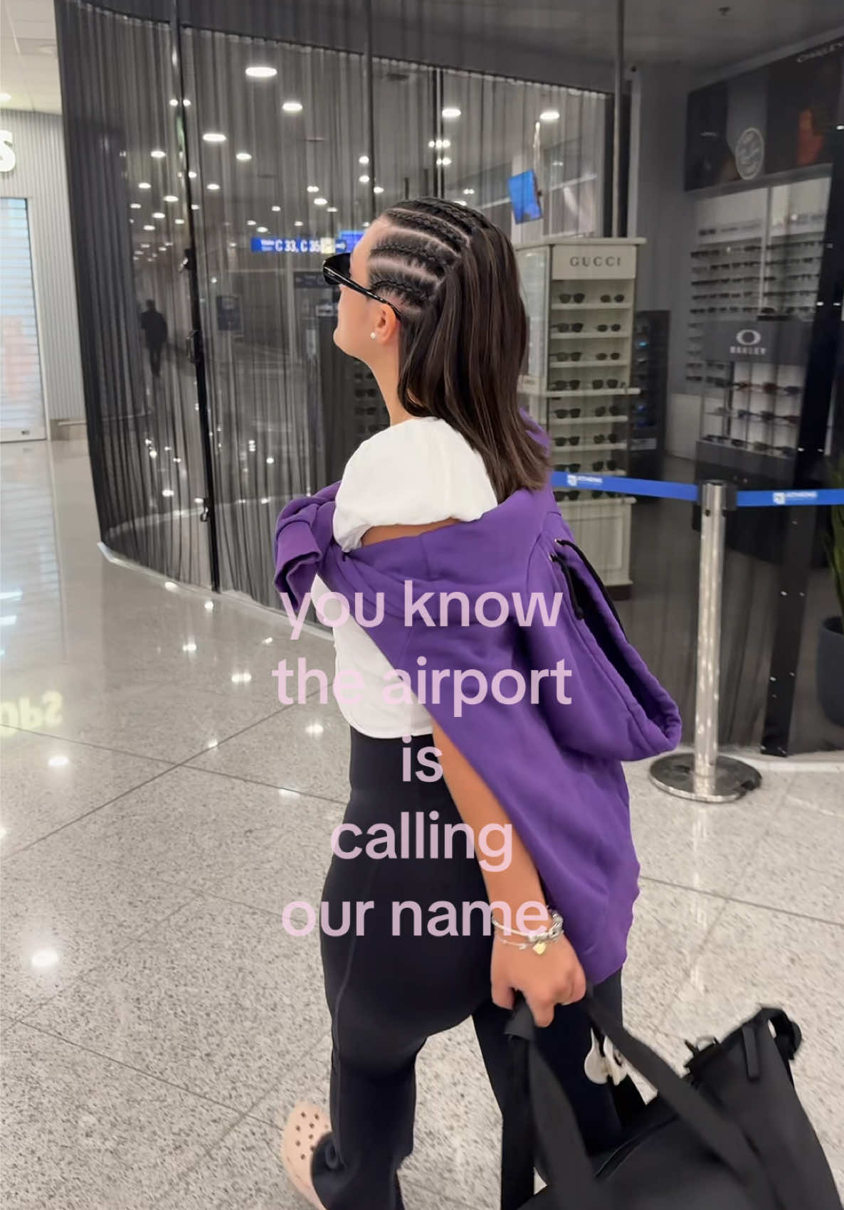 @claudiaadnn
