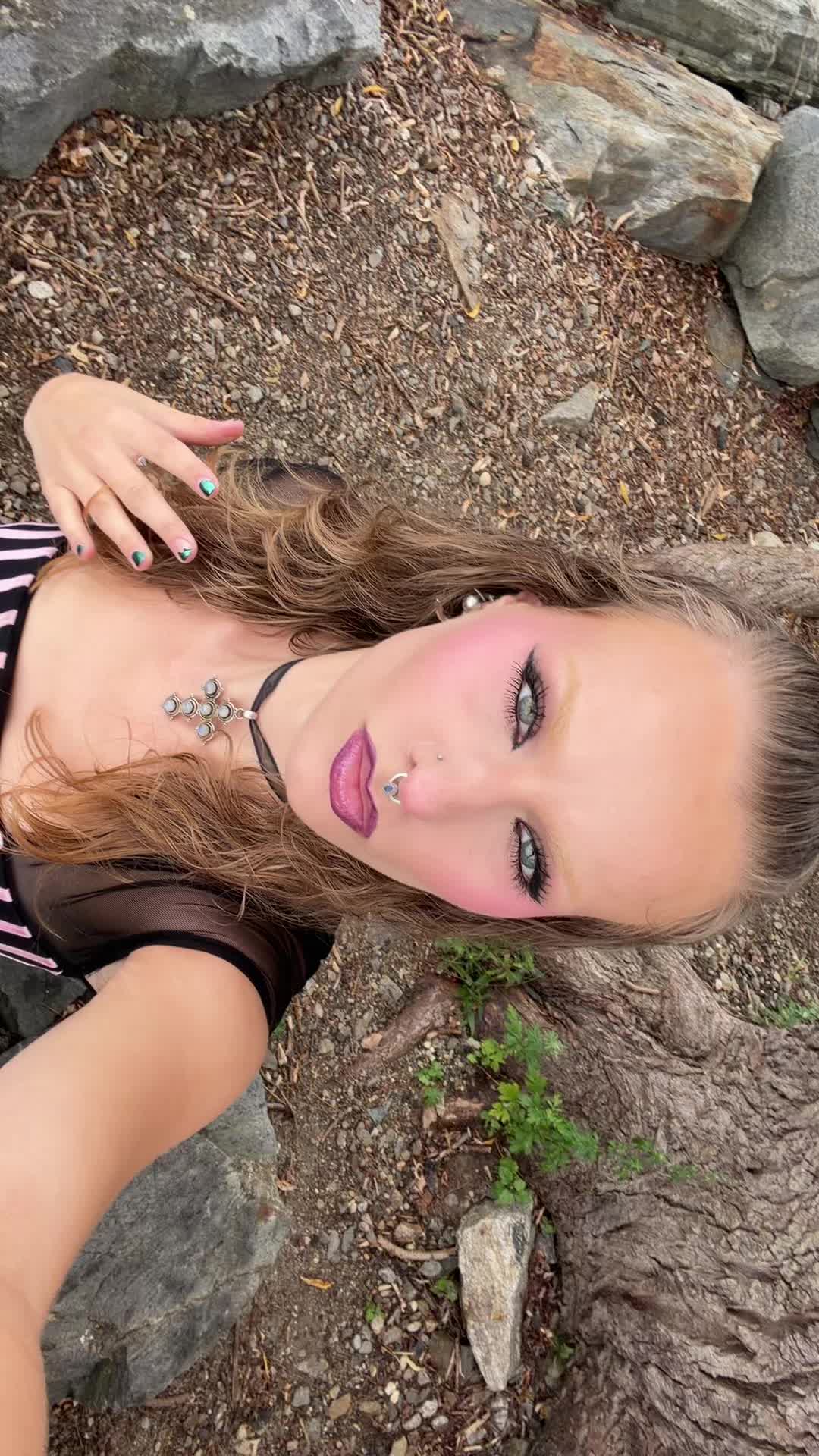 @ScissorQueen