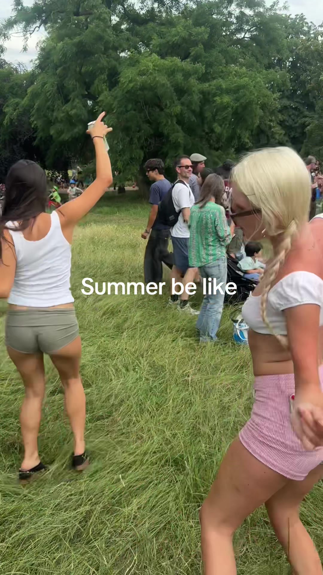@Ella