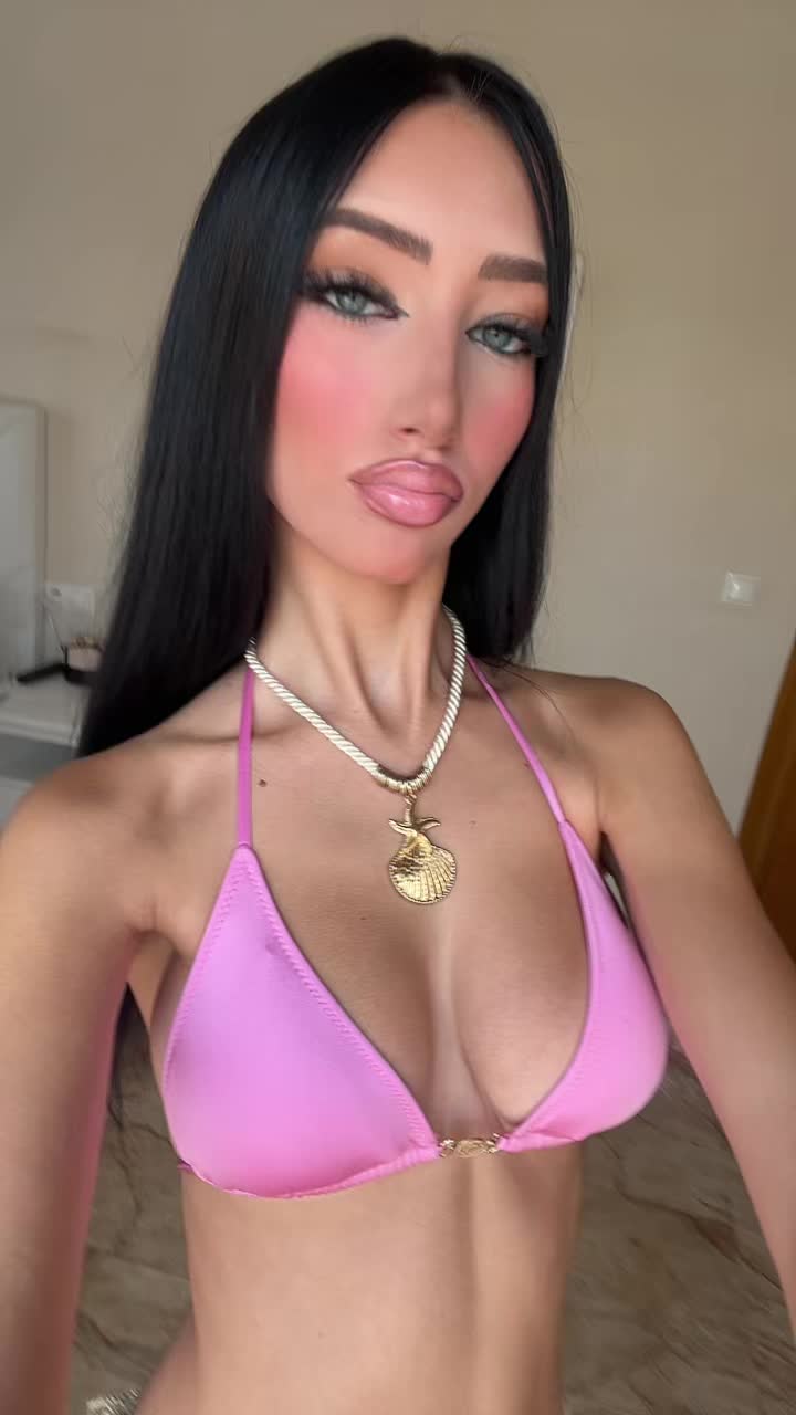 @🫢💋