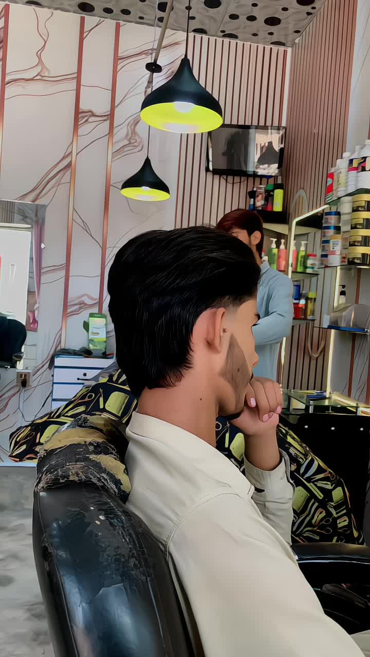 @waqashaircut