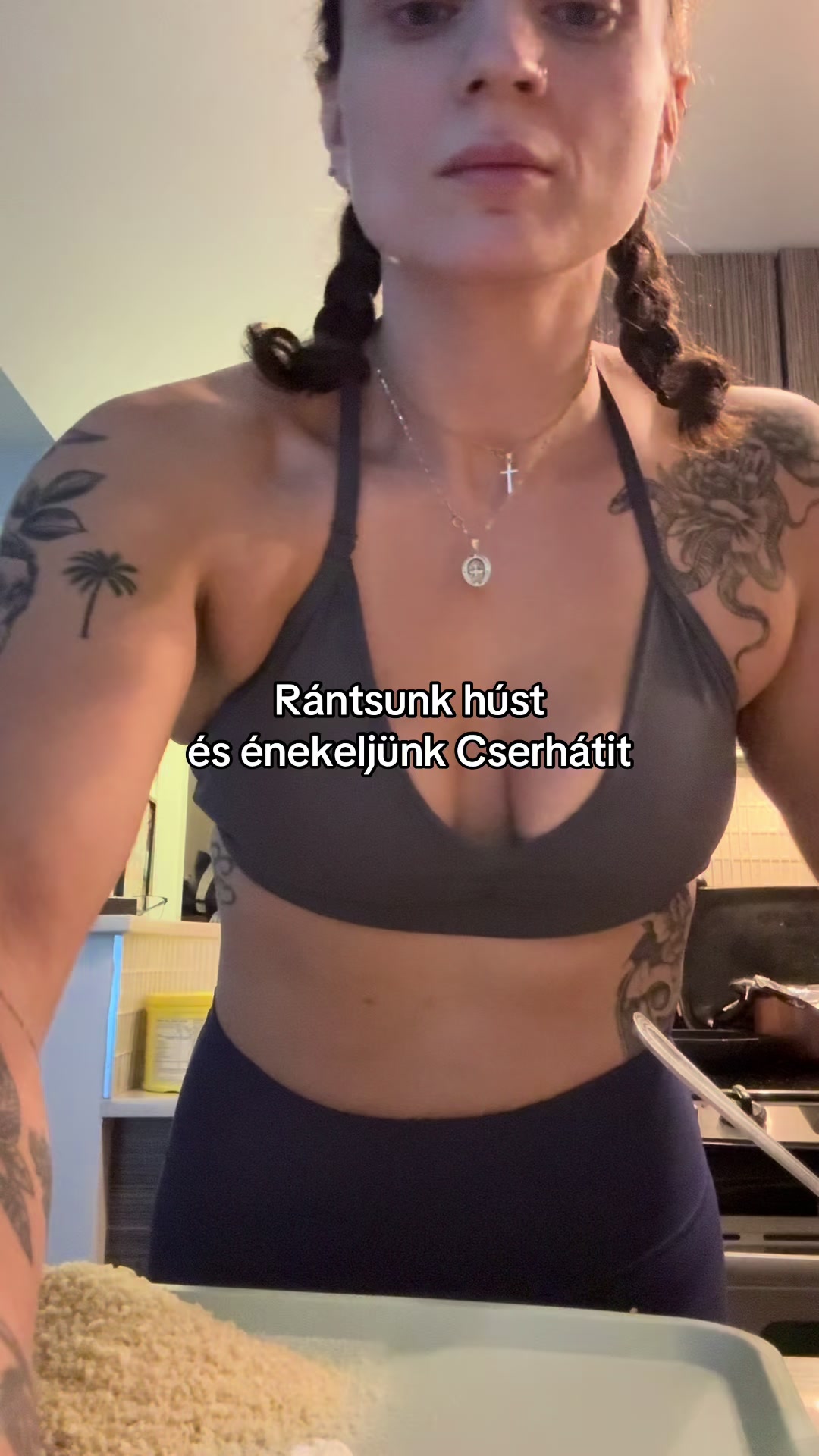 @Yvette Lakatos