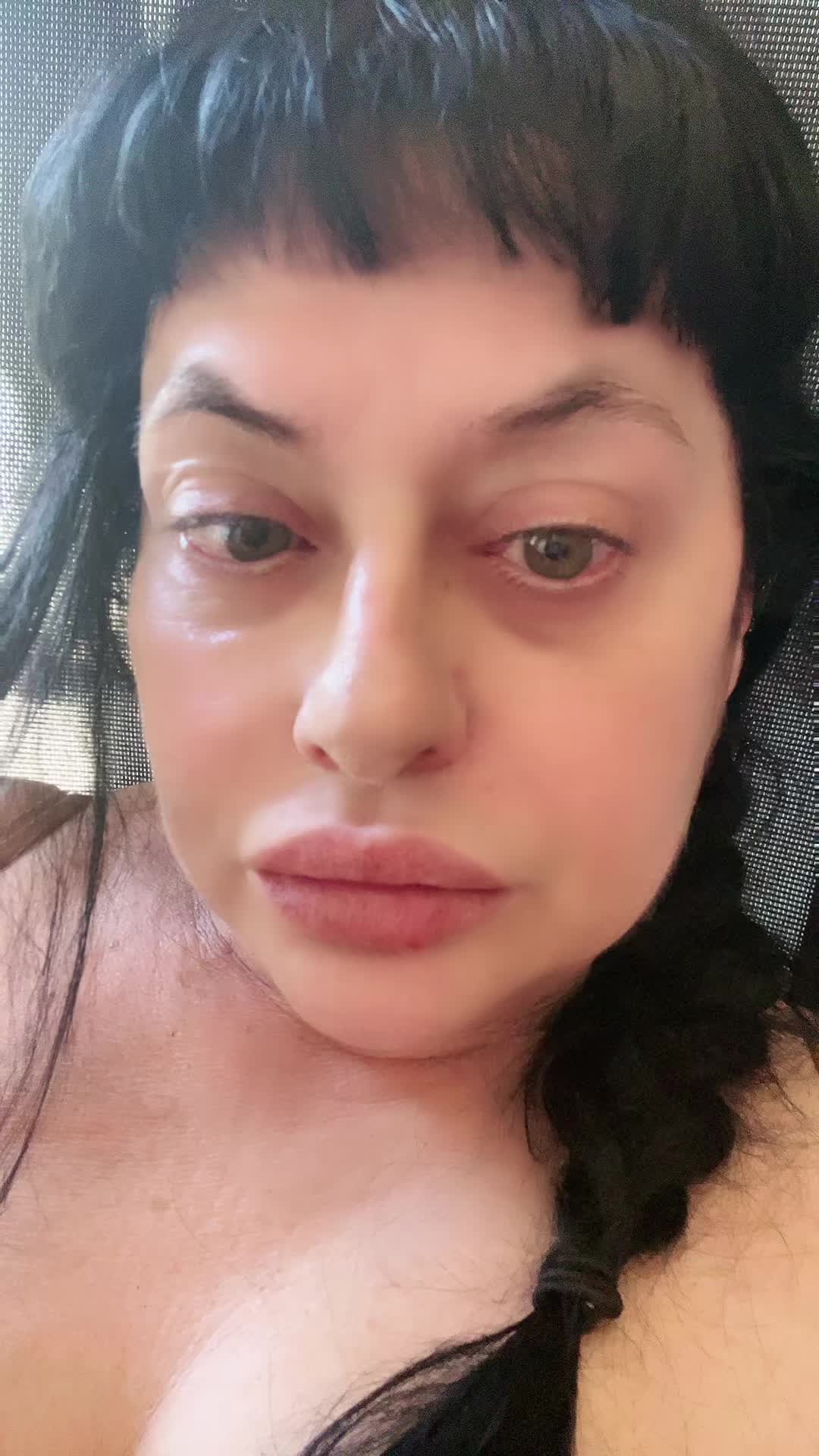 @Mariana Maniscalco