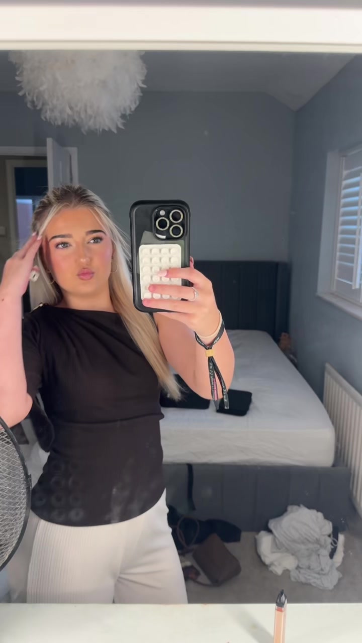 @𝐣𝐞𝐬𝐬𝐥𝐲𝐫𝐚𝐬𝐩𝐚𝐦